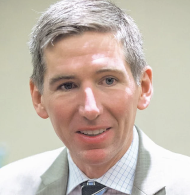 🚨Bureau : "Matt Hougan: La Folla al Dettaglio Influenza il Calo del Valore del Bitcoin"