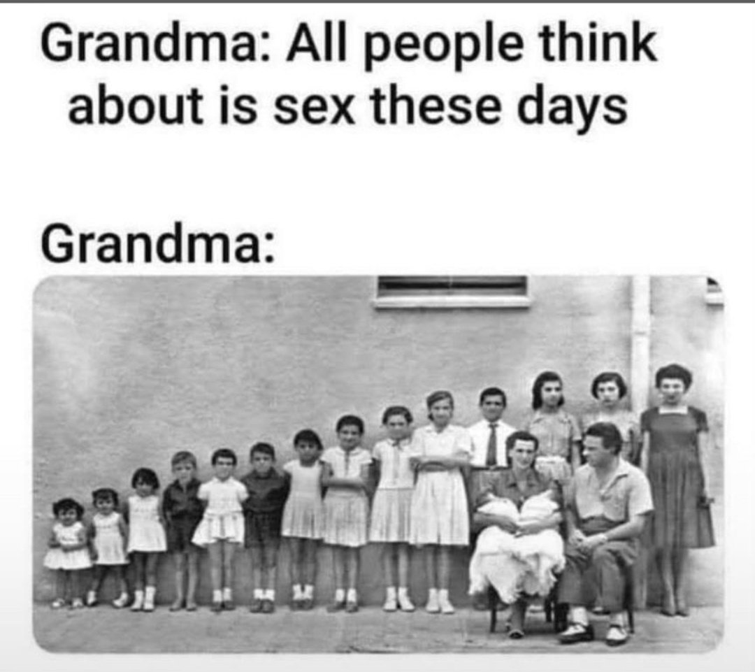 HUMUORn's tweet image. 😂😂💯