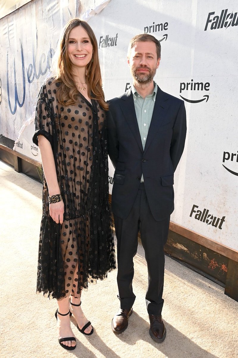 ostsr's tweet image. You can say thank not only to Bethesda but to this two "screenwriters" for ruining Fallout series. And the funniest thing is that these degenerates are proud of it. Give me same vibe as Rings of Power. 😒
#fallout