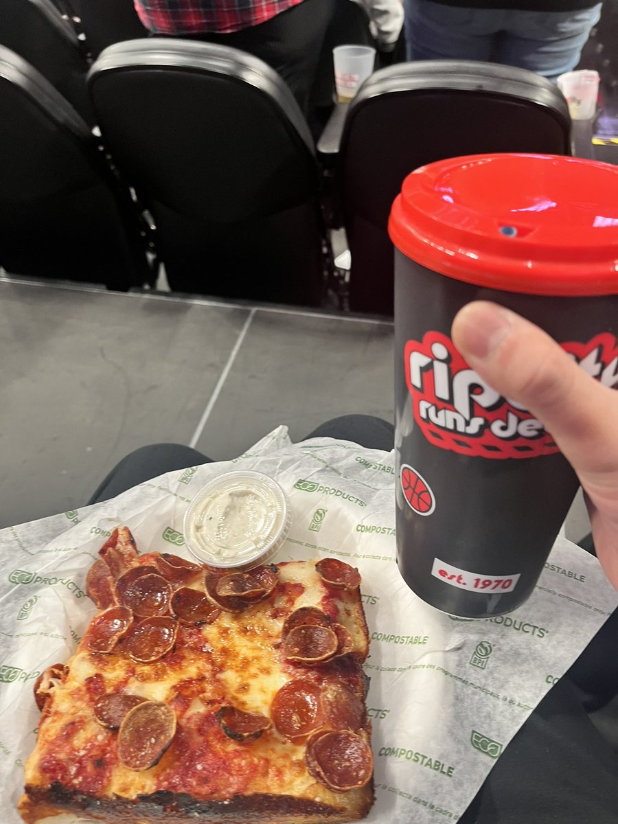 モハメド・あず・ディアス tweet media