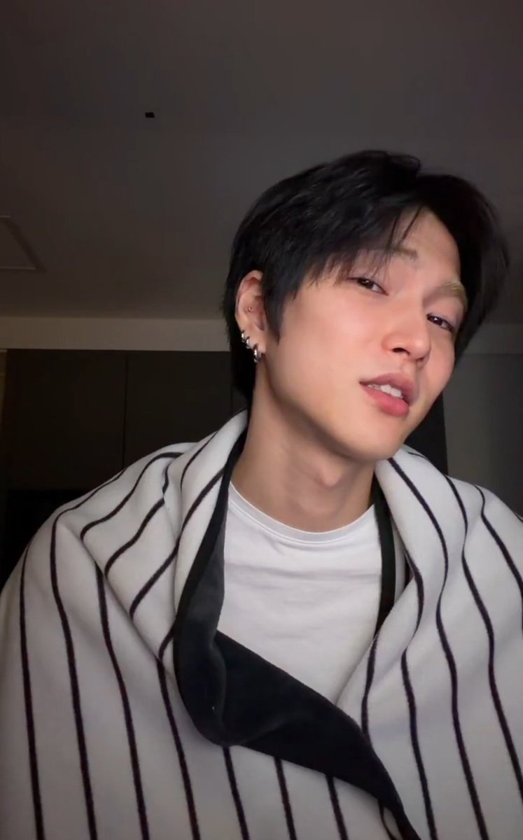 🙁                                                                            🤨