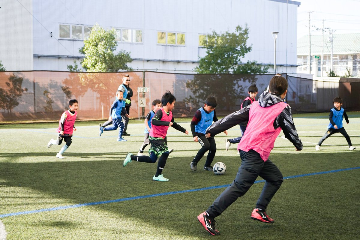 MIFA_FP_SENDAI's tweet photo. 【MIFA FP仙台「サッカーひろば」開催🎵】
本日は、今年最後のサッカーひろばを開催しました!
たくさんのファミリーにご参加いただき、皆さまで交流をしながらお楽しみいただきました✨
今年もたくさんのご参加ありがとうございました!
次回は1/17(土)10時から開催します♩
#MIFAFP仙台 #solfaction https://t.co/l7UgHfvClP