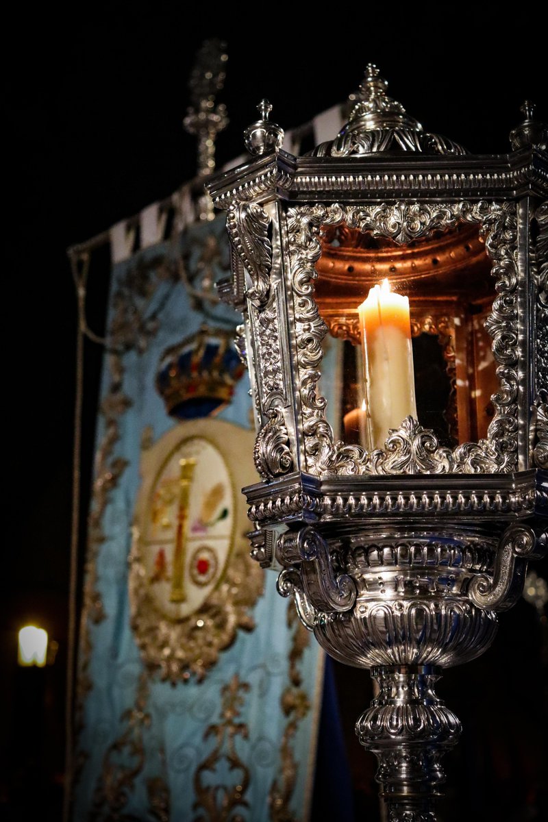 DOMINGO DE HUMILDAD 
“Bienaventurados los misericordiosos, porque ellos alcanzarán misericordia”.
📸 Jorge Carbó Cortes.
#Humildadzgz #Dulcenombrezgz #Semanasantazgz
