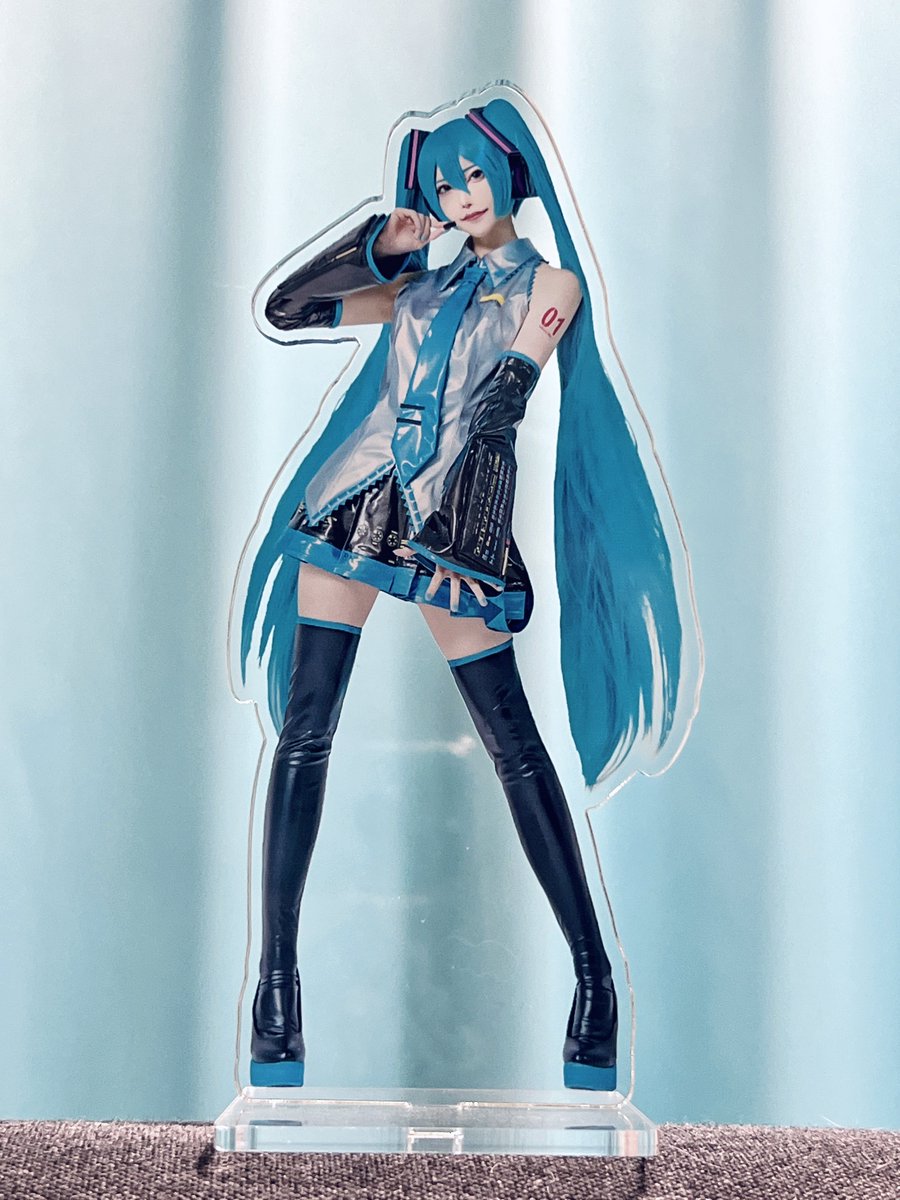 ボカロ好きをぶっ差す写真集作りました！！！ よろしくおねがいします