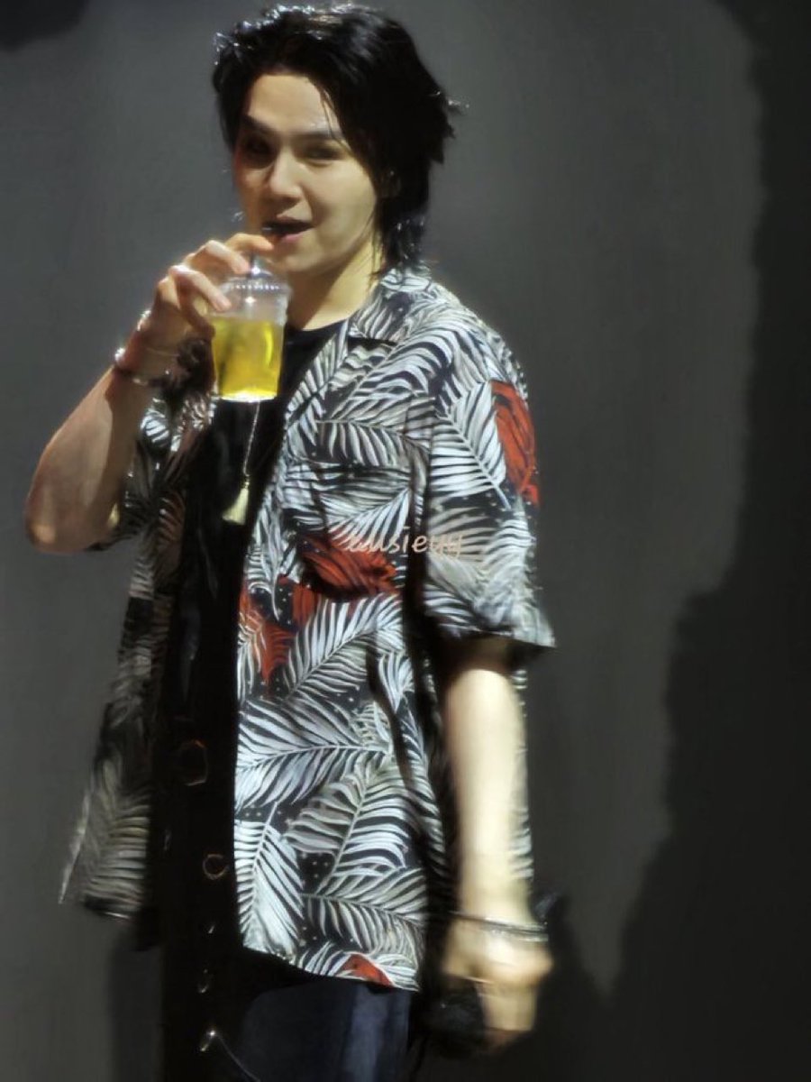 yoongi loops tweet media