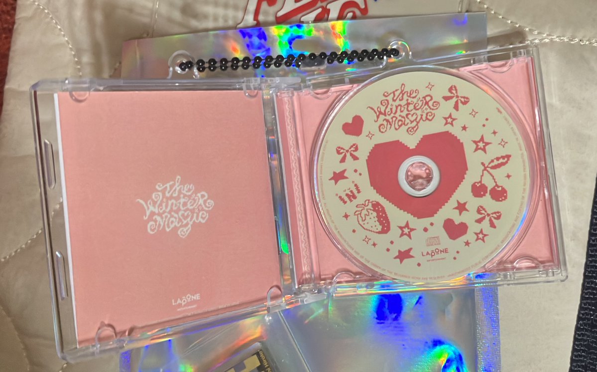 そしてゆきちゃんから最高の🎁頂いちゃった💖可愛すぎる🥹✨このミニCD