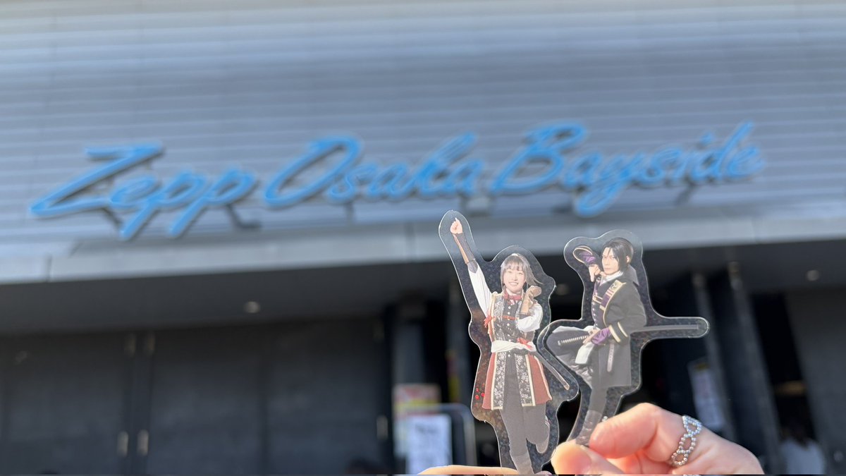ChevalierNeige's tweet photo. ライブ最高ー！いい舞台&amp;ヲタ活納めでした https://t.co/5NjY8KtXnE