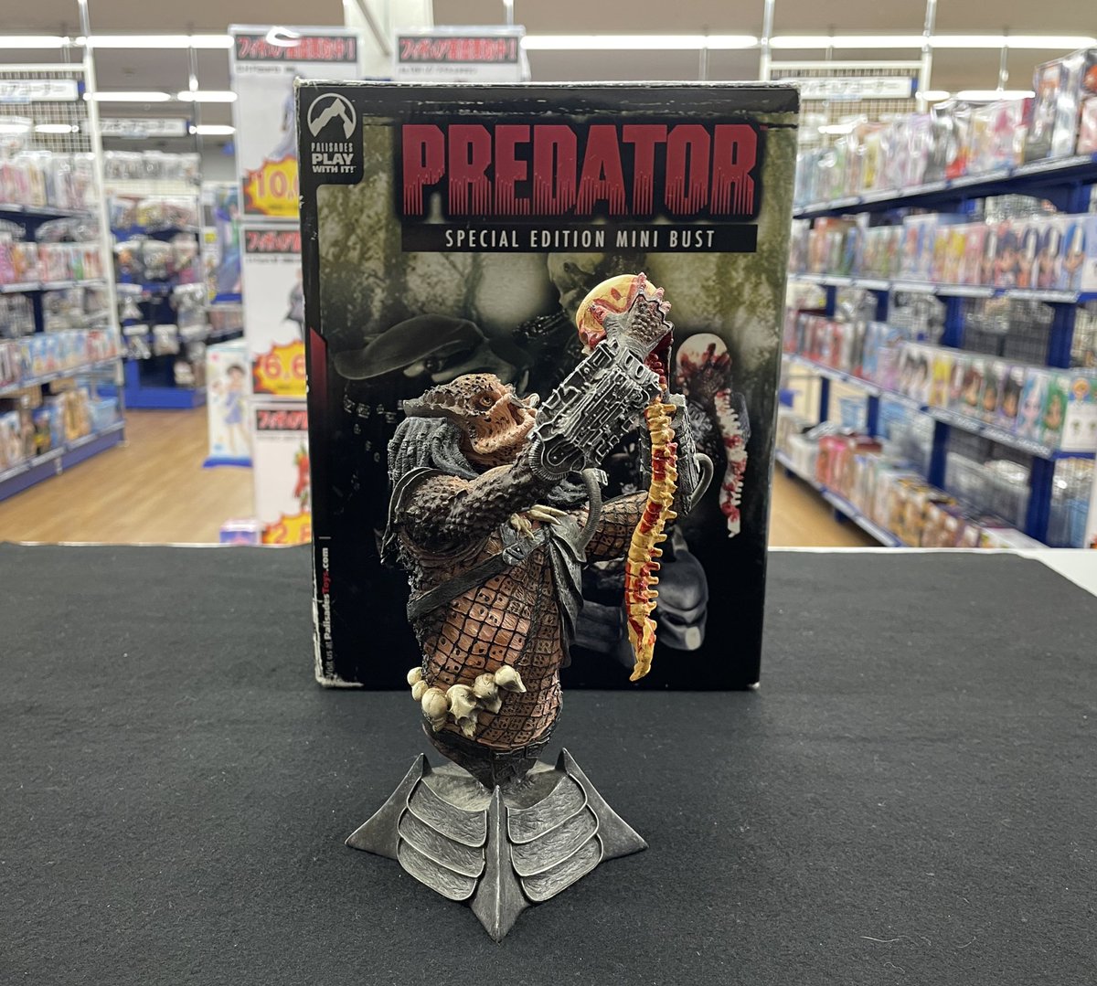 プレデター　新品未開封　セルティックプレデター　ミニ　バスト　フィギュア フィギュア入荷情報🔥 パリセイズ プレデター ミニバスト 入荷いたし