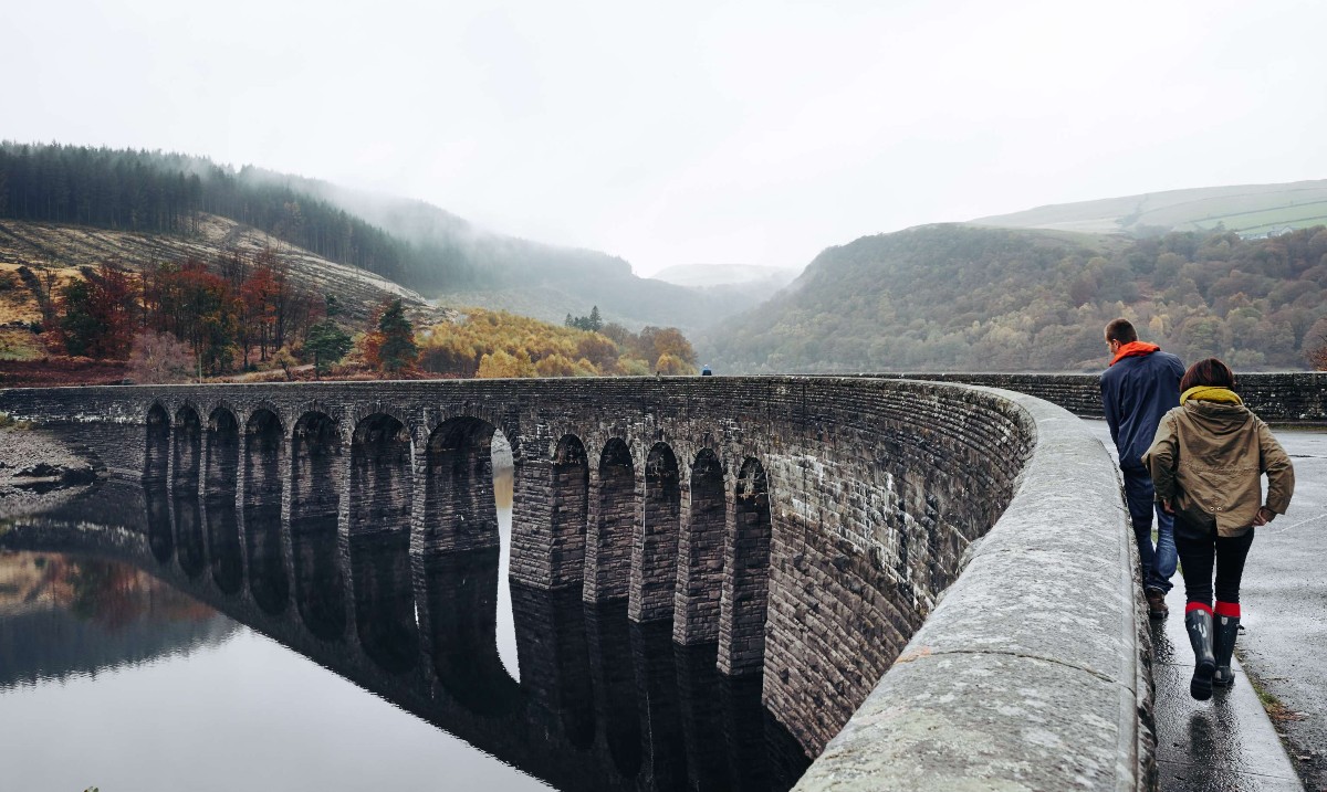 Cwm Elan Valley tweet media