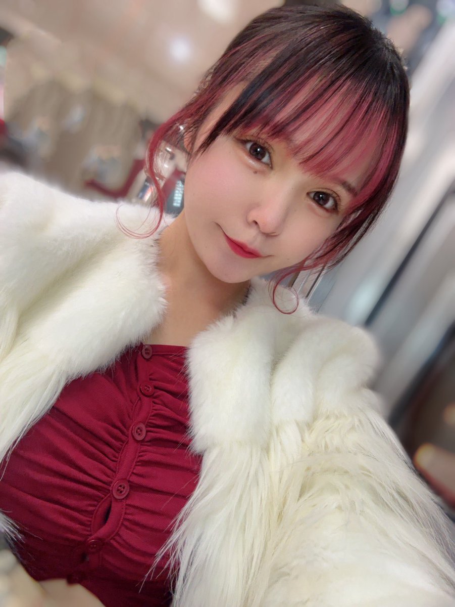 パチ嬢かな👗🖤 (@kanapachi_777) / Posts / X