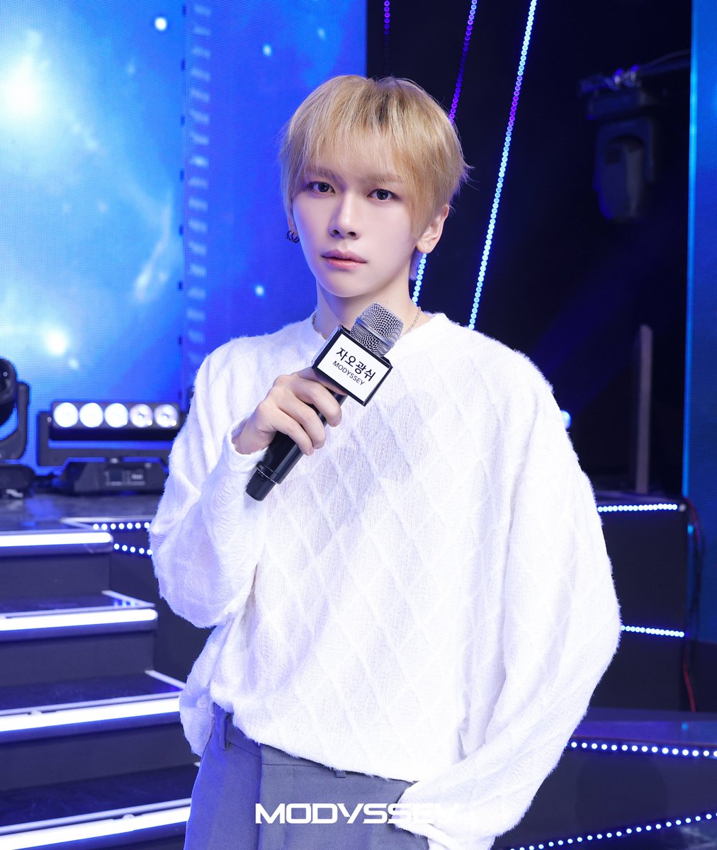 MODYSSEYWORLD's tweet image. 𝙈𝙊𝘿𝙔𝙎𝙎𝙀𝙔⊹ ࣪ ˖﹏𓊝

#MODYSSEY #모디세이
#쑨헝위 #판저이 #리즈하오 #자오광쉬
#SUNHENGYU #FANZHEYI #LIZIHAO #ZHAOGUANGXU