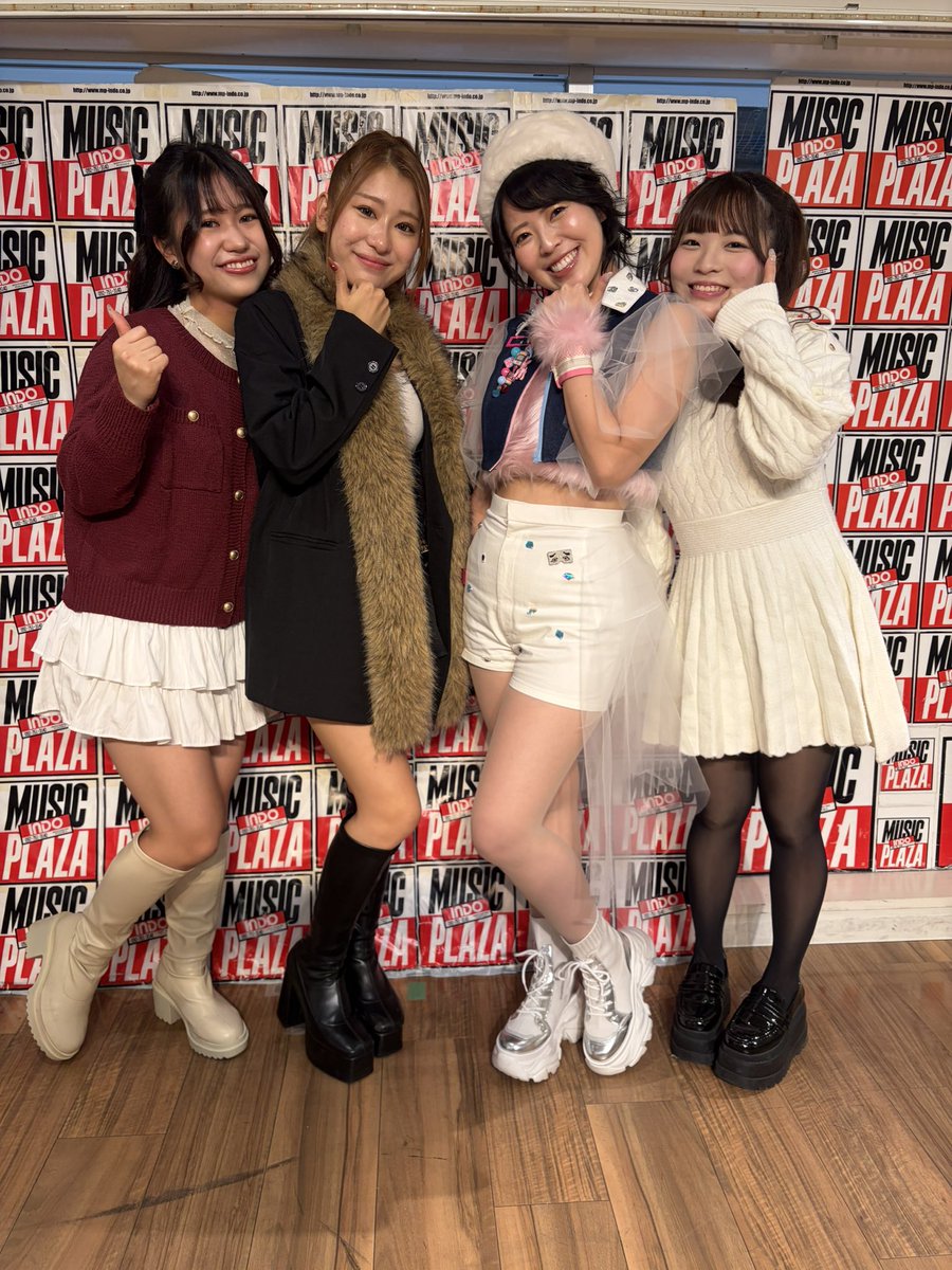 MP_INDO's tweet photo. 【#白石ありさ / #筑豊まゆちん / #花岡あやか / #水戸ゆり】
『元おりひめ年末大感謝祭』終了しましたー‼️
おかげ様で完売御礼㊗️超満員のお客様の中、久しぶりの4人のイベントは超超超盛り上がりましたー🌟
また来年もこの4人でイベント出来ますように♪またお待ちしています❣️ https://t.co/lDVeP9UDt1