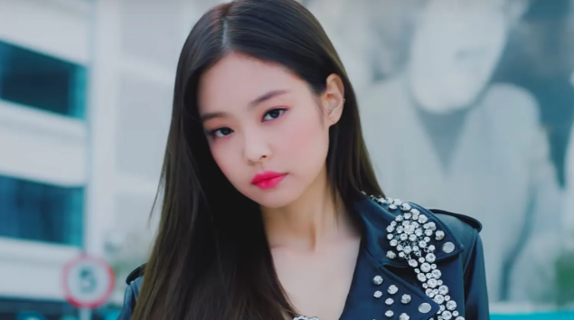 AboutMusicYT's tweet image. Happy 30th birthday to the legendary, iconic, fashion icon, it-girl, visual, rapper, dancer, cannot be replicated Jennie of BLACKPINK!