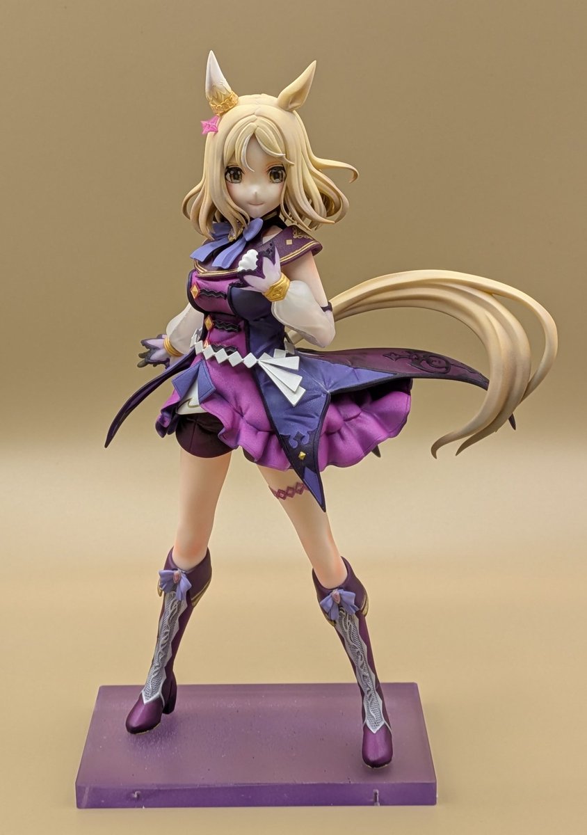 ホビランで購入しました、文桜造ガ 黒川りくさん(<a href="/ri_ku_n/">黒川りく</a>)原型のウマ娘ナリタトップロード完成しました！
組みやすさ抜群で細かい造形もとても綺麗で楽しくニマニマ製作できました。あとめっちゃ可愛い。

塗装はファレホをメインに行いました。

#ガレージキット
#ウマ娘
#ナリタトップロード