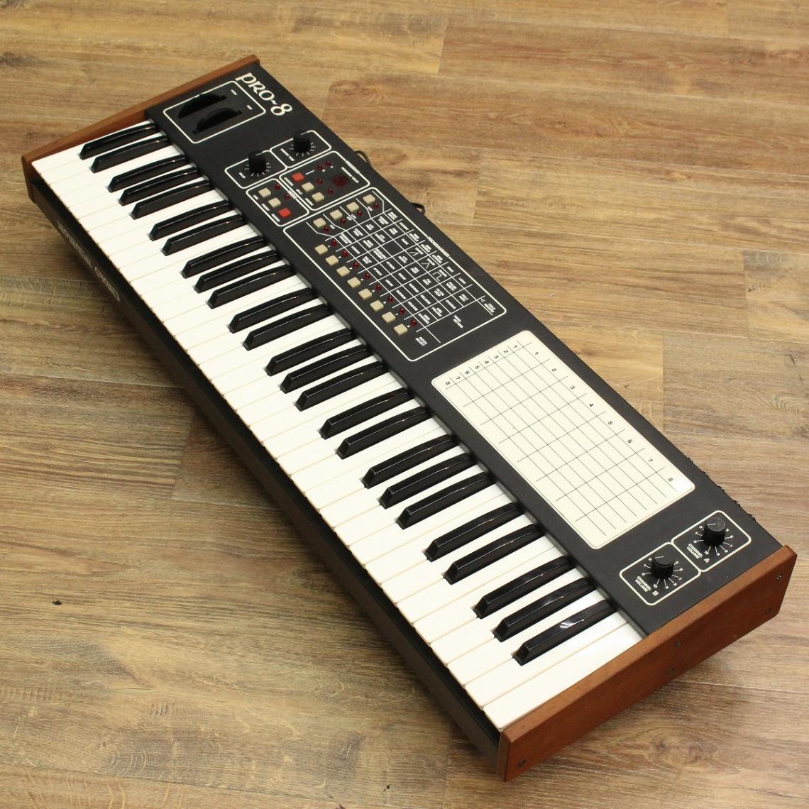 SEQUENTIAL CIRCUITS PRO-8が中古で入荷！ 後期シーケンシャル社の製品