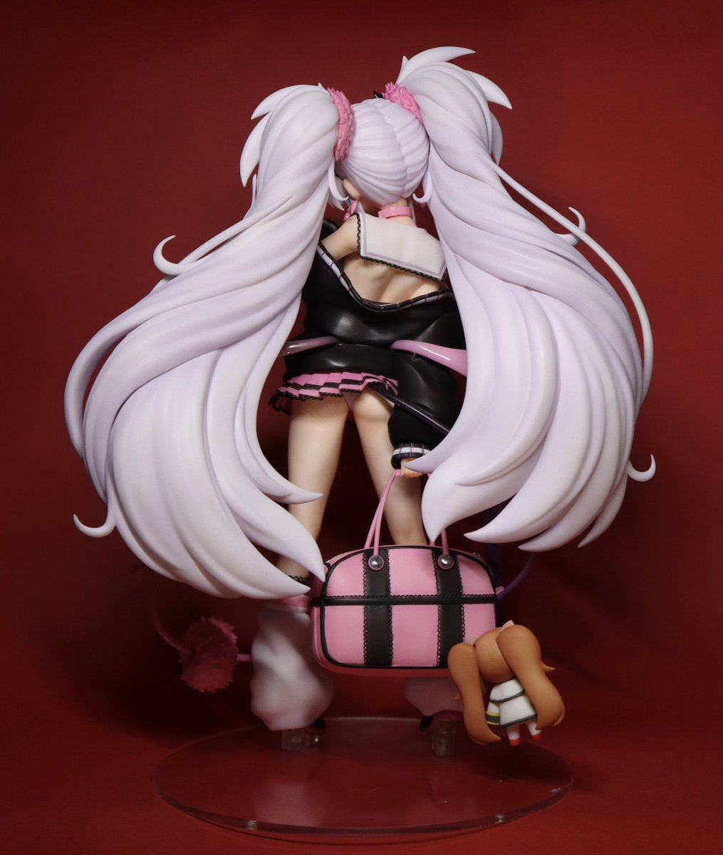 版権許諾いただきましたので、
グリム・アロエの1/6スケールガレージキットをワンフェス2026冬にて再販します

価額: 25000円
・業者複製、出力品併用
・目などのデカール付属
・全高265mm

卓番: 後日（未発表）
※未塗装未組立のガレージキットです

#麻雀ファイトガール
#WF2026W