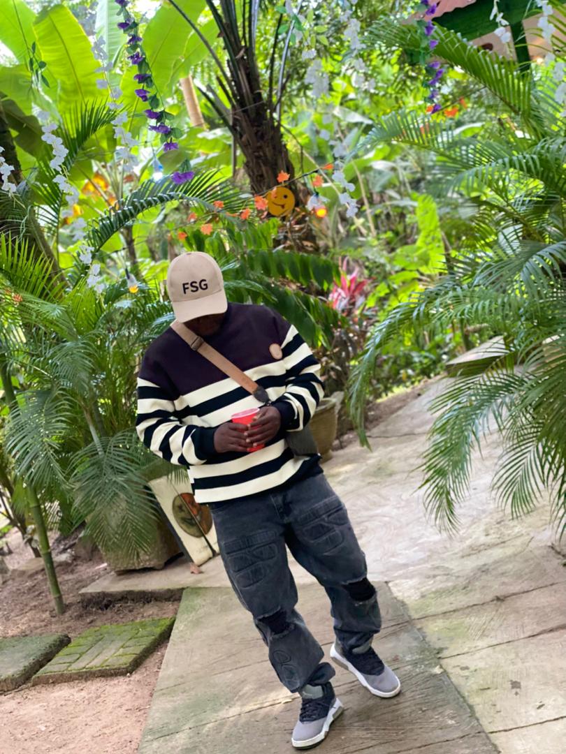 Pass me my cup🍵..I just want to have fun😊🥂