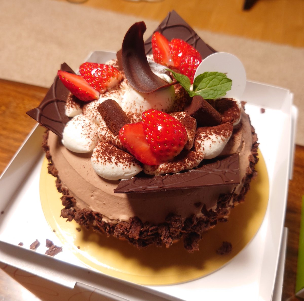 毎年綺麗なんだよな〜！
月限定ケーキ！