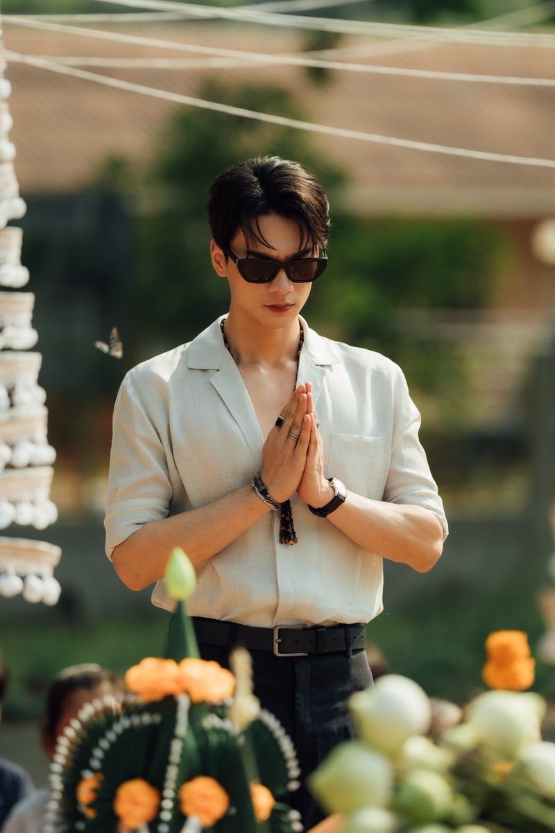 สุดท้าย ขอให้ภรัณมีความสุขกับทุกสิ่งและทุกอย่าง แล้วเจอกัน

HBD TO PARAN
#สุขสันต์วันเกิดพ่อครูภรัณ