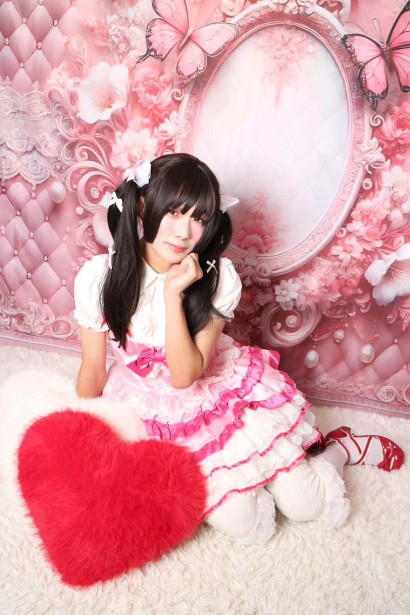 Risa10124429's tweet photo. Kawaruさんで変身&amp;撮影！
ロリータドレスもアイドル衣装も、ピンクまみれのパニエ盛り盛り(≧∀≦)
最高に可愛くてテンション上がりまくり💕💕
綺麗にお写真撮っていただいて感謝感謝です、めちゃ楽しかった😊

#Kawaru
#ロリータ 
#女装
#パニエ https://t.co/Dk4GZn4NFh