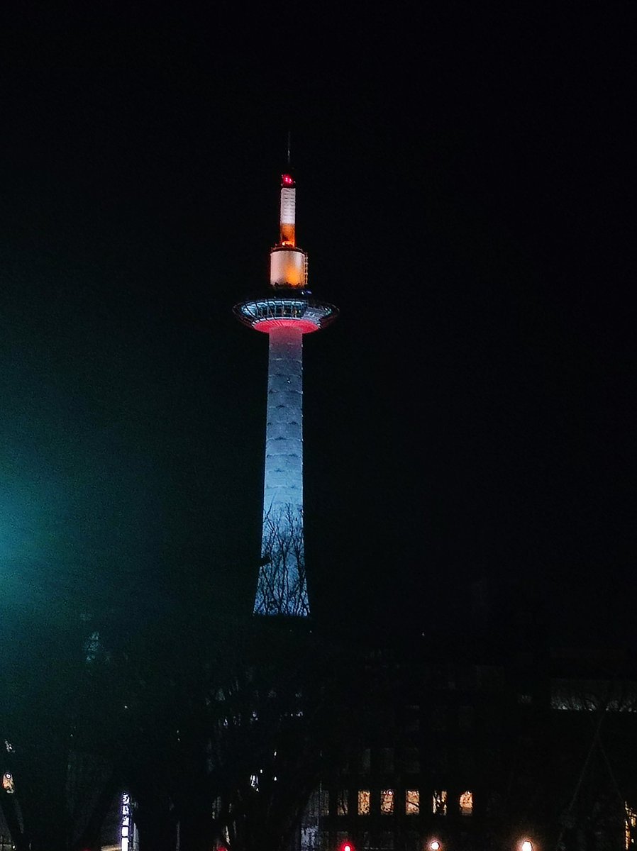 いつもの🕯️ 🛵💨