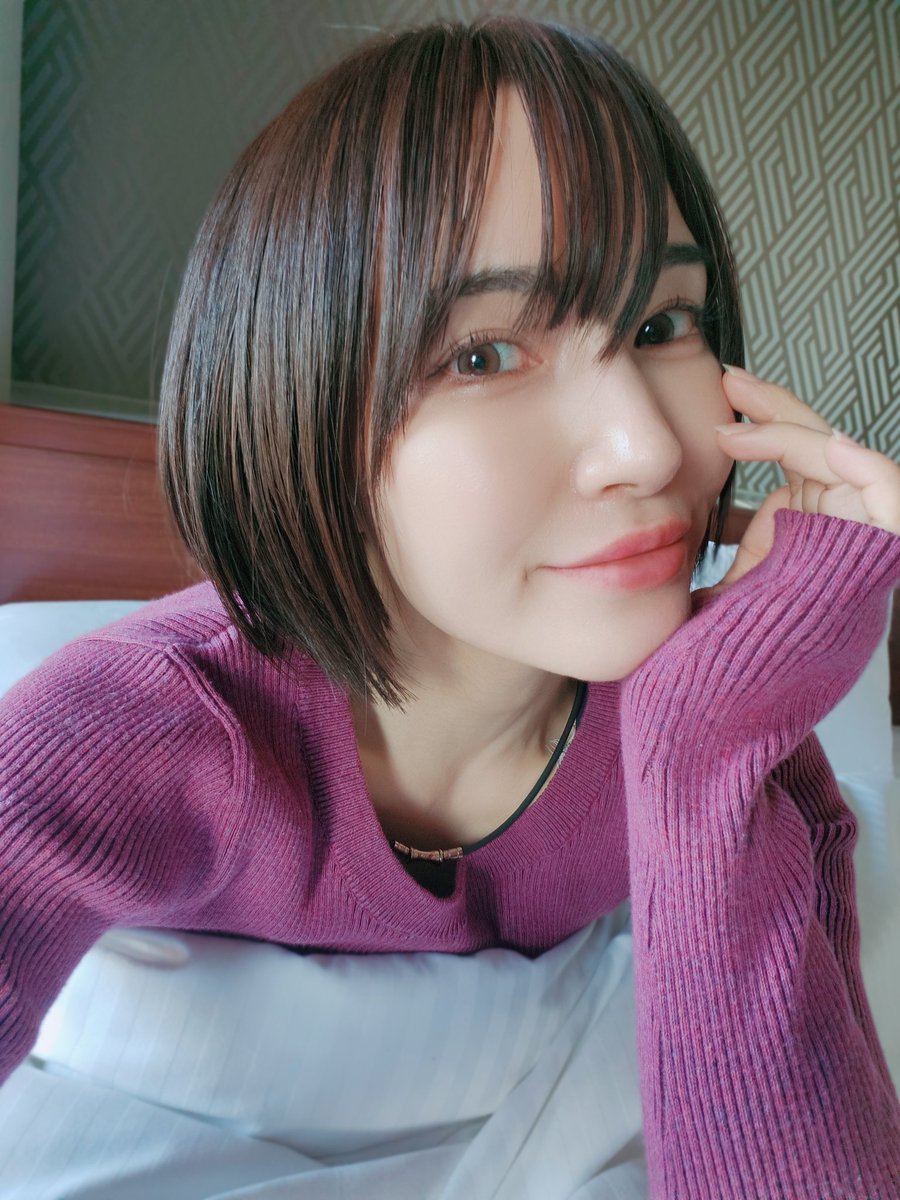 #ショートカット
#ショートボブ 

ばっさり♡!
年末の大変身(..)