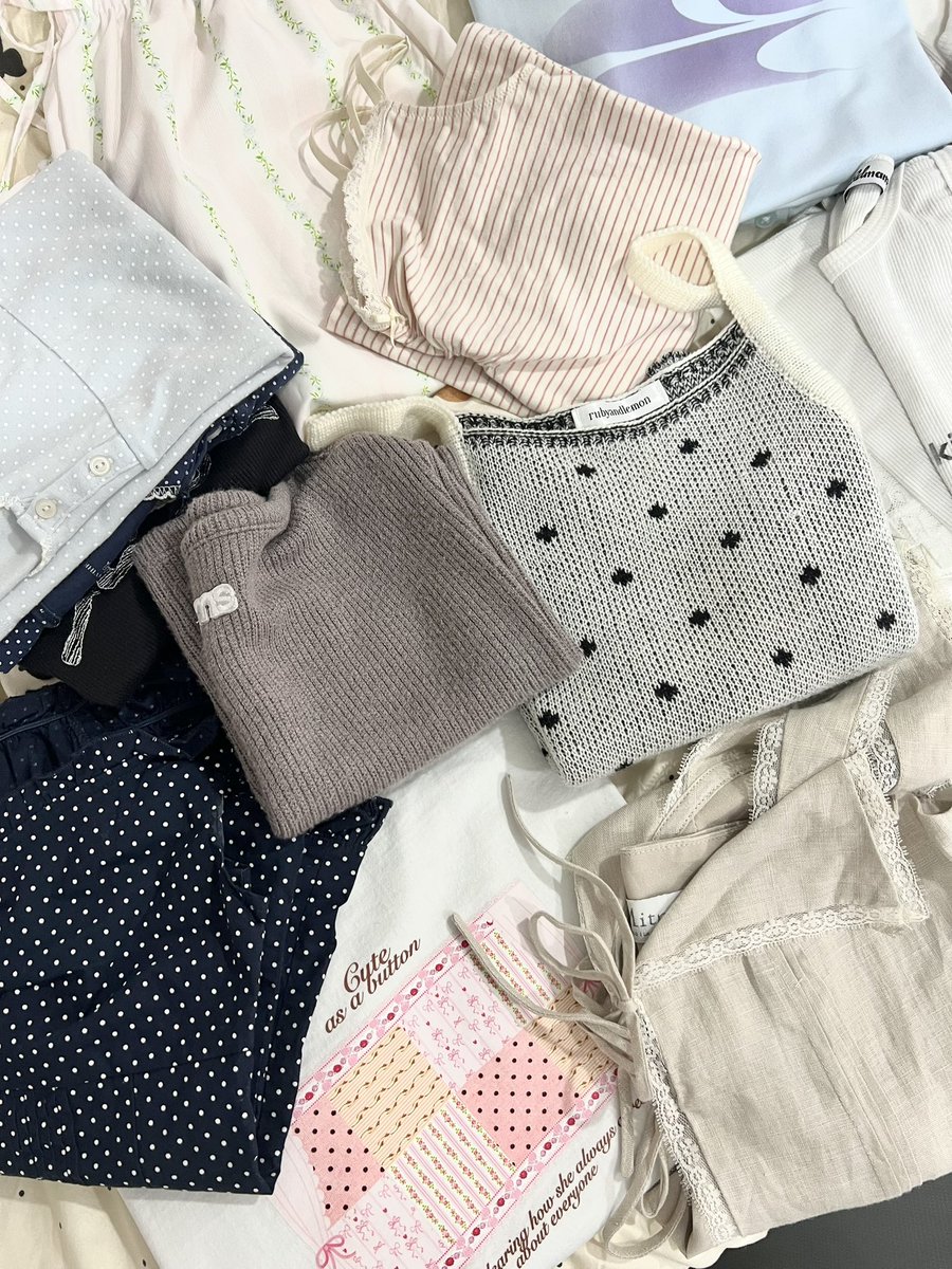 songtorbyporpor's tweet image. ꙳⋆ โล๊ะตู้ค่า🍎
(ams,merge ,unigam,rally,dailylook ,brandy,etc…)
มีมากกว่าในรูป สุ่มแจกส่วนลด30 ig
Today (21:00) 👀 
ค่าส่งเหมา 50 รีปักลด10

 #ส่งต่อเสื้อผ้า #ส่งต่อเสื้อผ้ามือสอง #ส่งต่อstylist #ส่งต่อcintage #vghbkk #ส่งต่อrally #ส่งต่อbemyblai #ส่งต่อmerge #ส่งต่อmitr