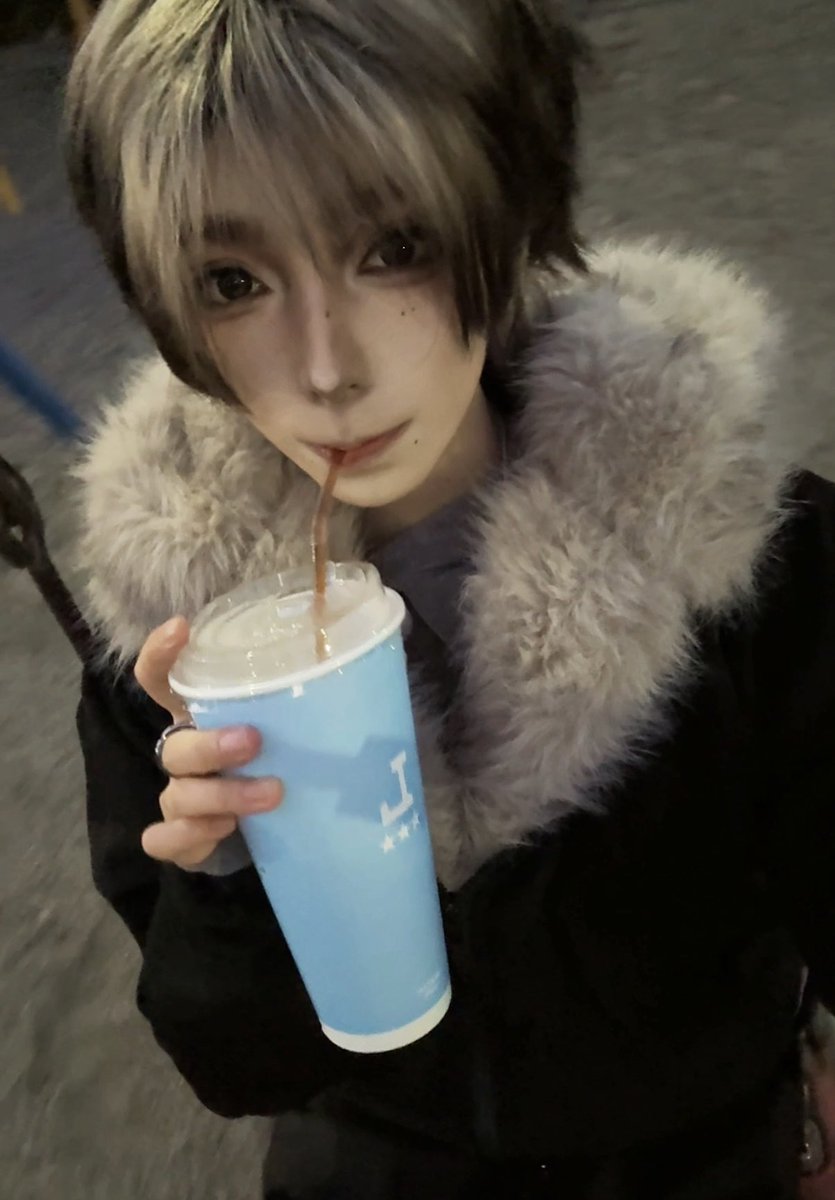 suzu tweet media