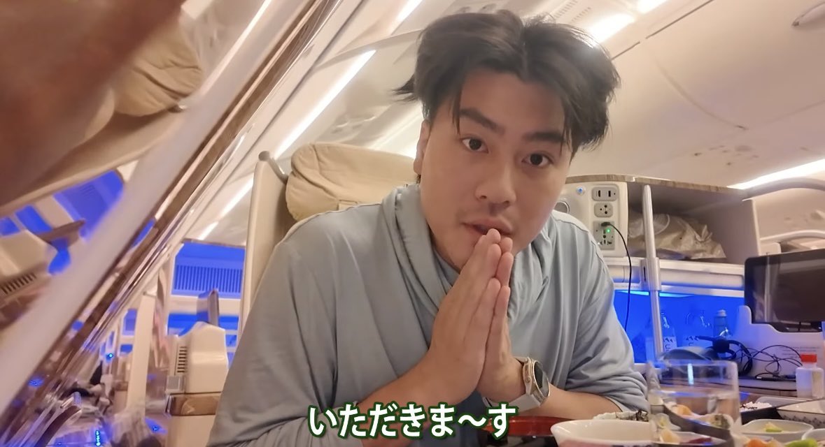 寝癖めっちゃ可愛い😆
アマゾン聖地巡礼する森本担いそうだな。

#アマゾン森本チャンネル