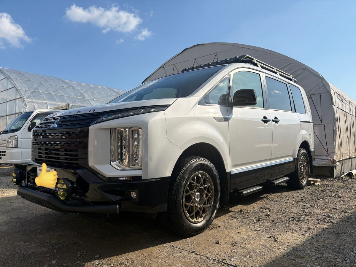 ホイール&amp;スタッドレス交換完了！
バッキバキやでー！！