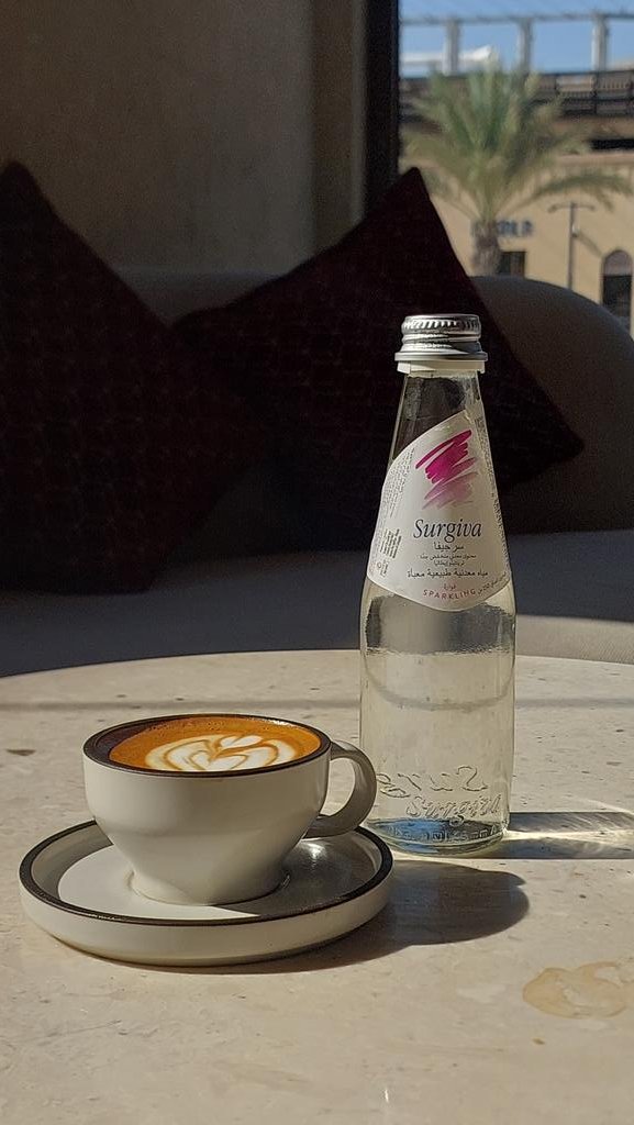 Isfullanaslin1's tweet photo. #CoffeeLove #ChayaTime #TamilVibes #DailyMood #InstaCoffee #CafeLife #MoodOfTheDay https://t.co/HF5VC0ytso
