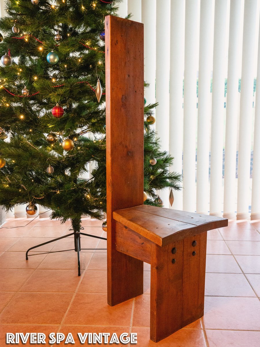 RiverSpaVintage's tweet image. 🎶 On the fourth day of Christmas, my true love gave to me… a Brutalist statement chair… 🎶🥰🎄
.
.
.
.
.
#Brutalist #BrutalistChair #StatementChair #UKAntiques #BrutalistFurniture #RiverSpaVintage
