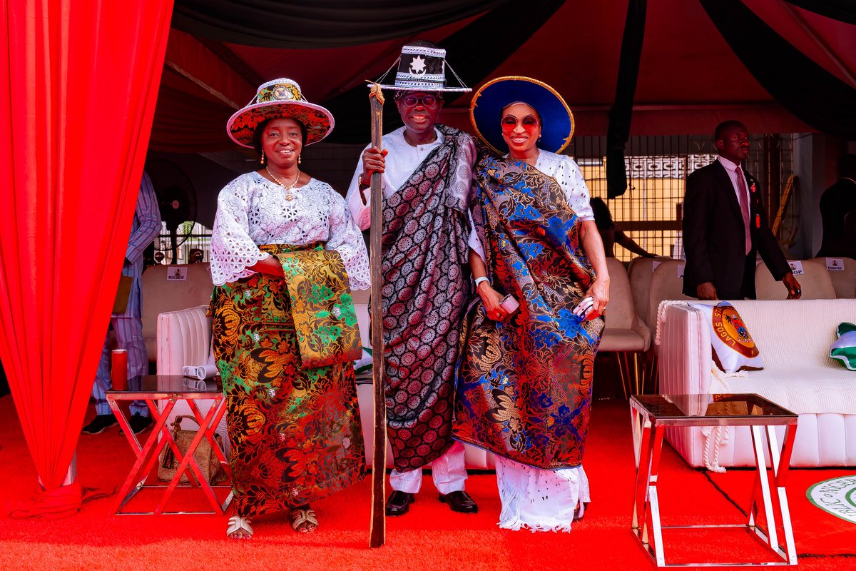 joduwole's tweet photo. Yesterday, the members of the Suenu Chieftaincy Family of Lagos were delighted to come together to celebrate the Eyo Festival in Isale-Eko - Eyo Iga Suenu. 

This celebration holds deep meaning, reminding us of our roots, heritage, lineage, and legacy.

I am grateful to His Royal Majesty, Oba Rilwanu Akiolu, the White Cap Chiefs, our traditional institutions, and the families and groups who continue to safeguard this cultural legacy. 

Festivals like this honour our past while guiding our future.

📸 @okeoluwasegunm 

#IsaleEko #Eyofestival #Eyo