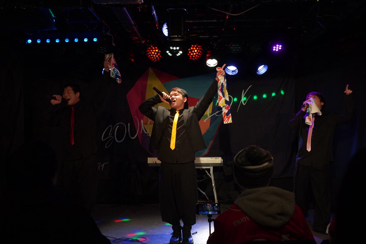 ChihiroPhoto905's tweet photo. SOUND FEEL'd X # 12
2025年12月16日(火)
(@mcrew1m )
会場:池袋西口GEKIBA(@GEKIBA )
VoOlOさん (@VoOlO1122 )
#SOUNDFEELdX #SOUNDFEELd
#池袋西口GEKIBA #池袋西口 #池袋
#VoOlO #ふくすけ #良太 #翔太郎 https://t.co/YBREYtXfjD