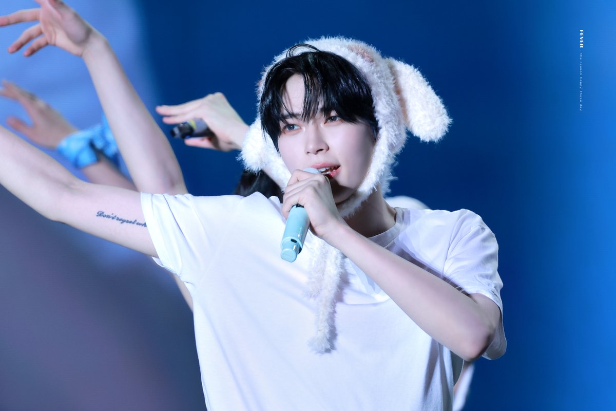 251220

#성한빈 #SUNGHANBIN #ソンハンビン
#ZB1 #ZEROBASEONE #제로베이스원