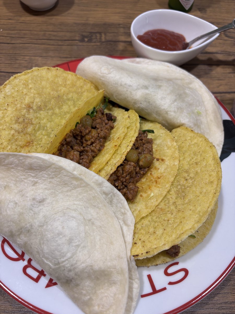 数ヶ月に一回タコスが🌮飛び交う我が家