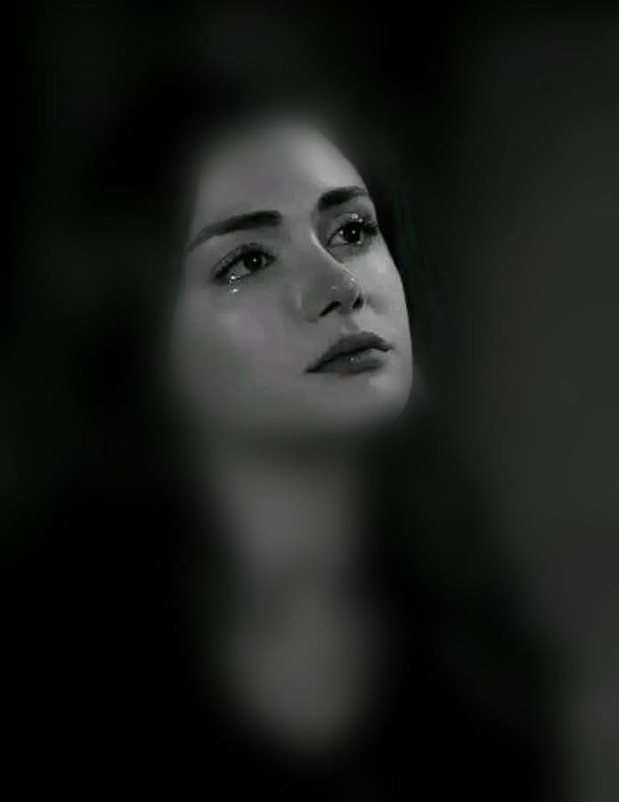 الحرب لا تقتل فقط بل تغير من تبقى أنها تسرق الملامح القديمه وتزرع في العيون نظرة لا تنتمي للحياة ولا للموت تتركنا كالأشجار ألتي نجا جذعها وأحترقت أغصانها نحن الناجون الذين نحمل جثث رفاقنا في ذاكرتنا ونمشي بقلوب مثقوبة كلما مرت نسمة حنين بكت...