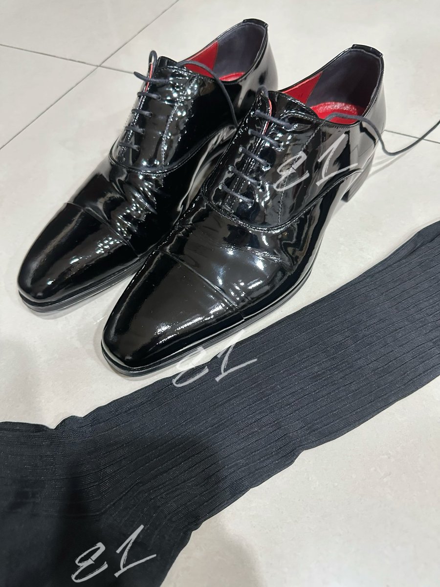 VALENTINE (@edisonlamarck) on Twitter photo 