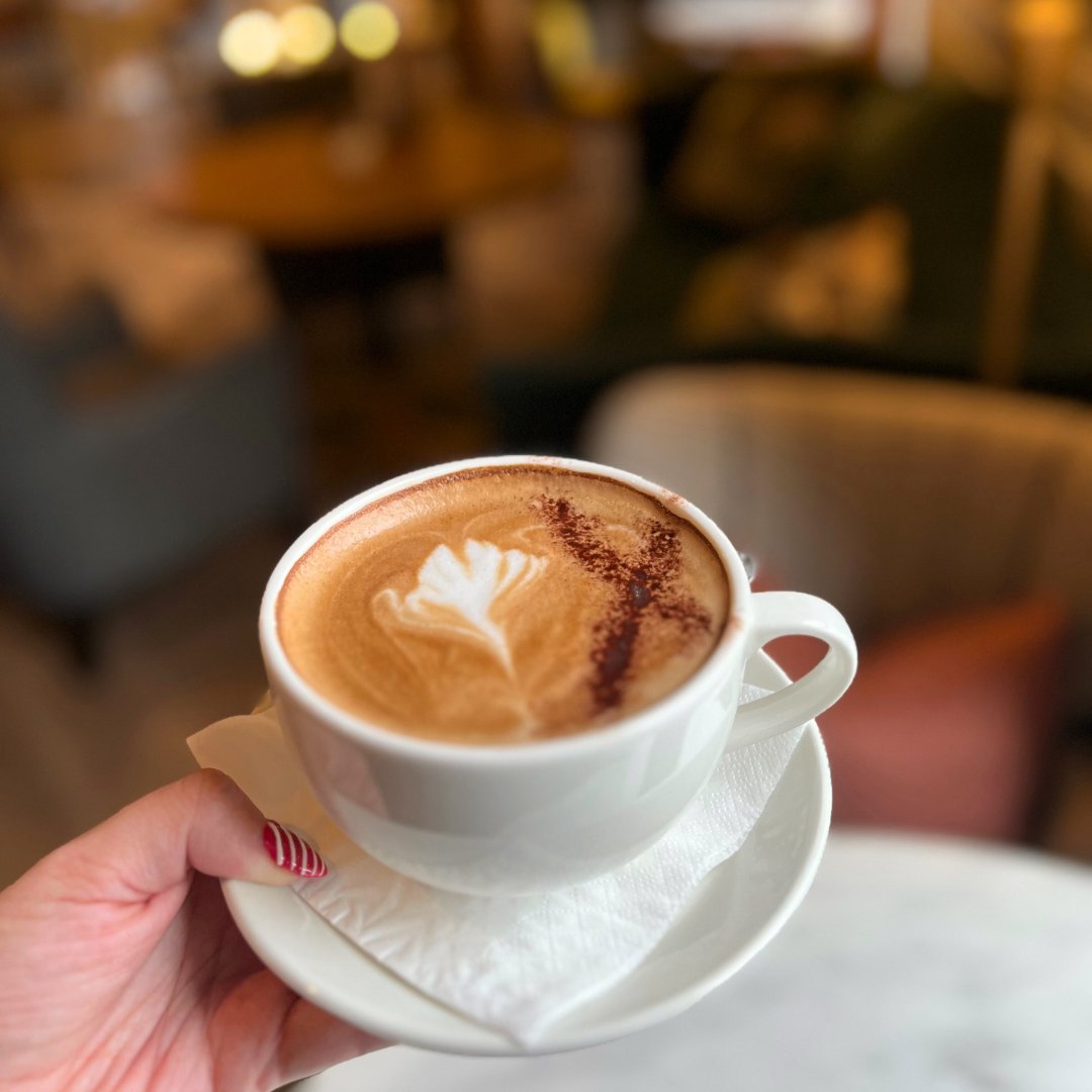 killasheehotel's tweet image. Lost track of what day it is? Still full from Christmas? 

Come on in and make room for more - coffee, sweet treats &amp;amp; chats in the Larkspur! ☕🍰 

#Killashee #CoffeeandChats