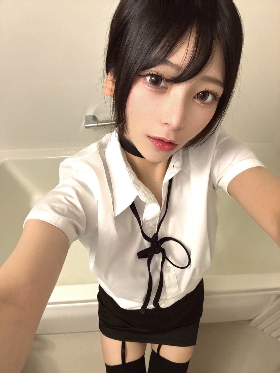 昨日のご報告だけど、思ってた以上に反応あってちょっとびっくりしてる。。

けどこれも世界一のファンクラブを作るためだし、みんなともっと仲良くなれるチャンスだと思うのでぜひこれからもずっと一緒にいてください。

いつもリプで絡んでくれる人本当にありがとうございます。>< https://t.co/6PphSx6Chc