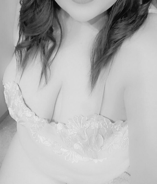 🇬🇧💋 plus size tip teaser MILF 💋🇬🇧 tweet media