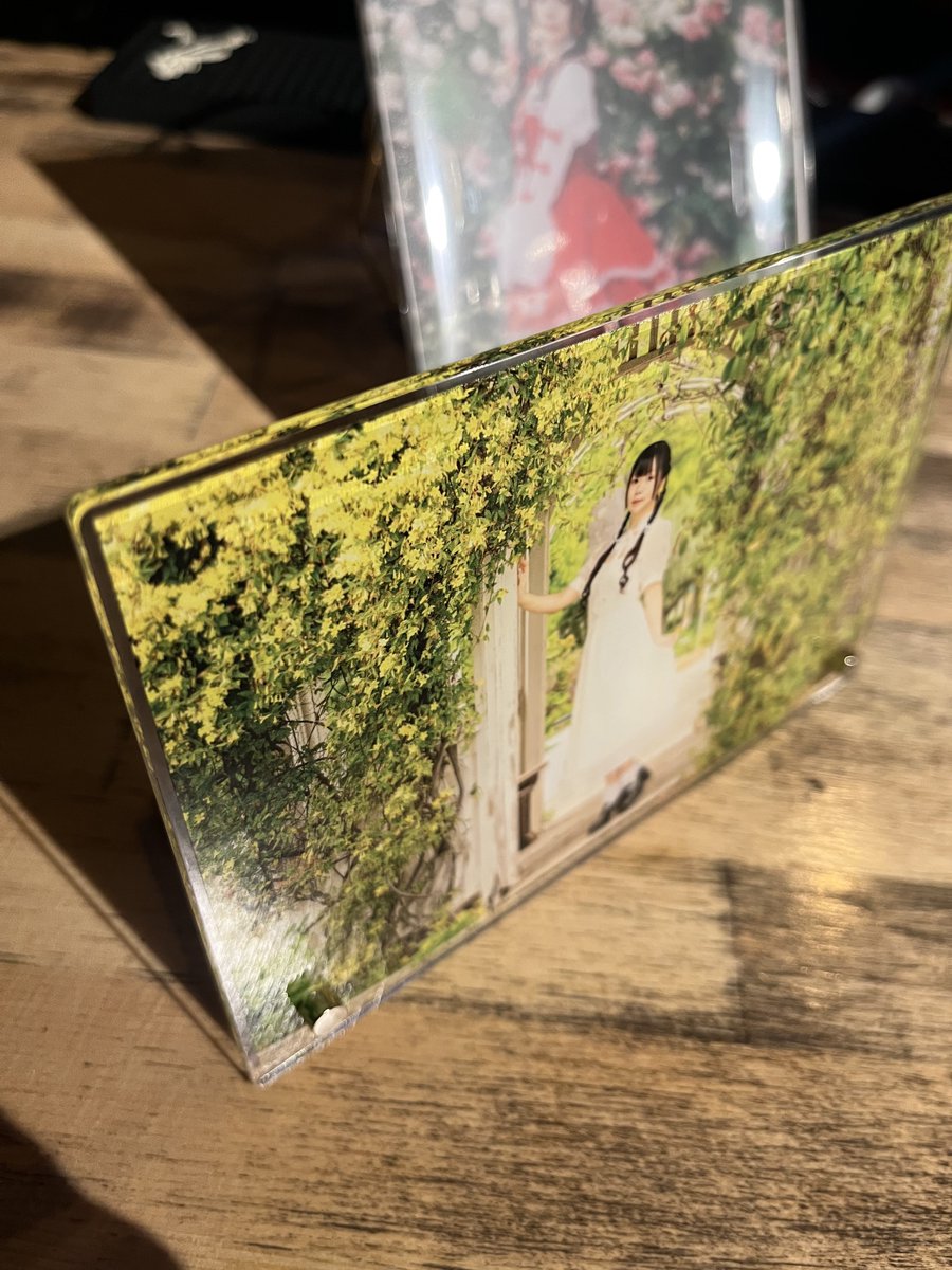 ポイントカード特典のアクリルパネル！

ちょーーーーーおすすめなんだけどあまり注文がなく🥺
久しぶりにご依頼いただいたので作りました💡
しっかり厚みもあって高級感あるんだけどどうですか？

年明けあたりからポラナイのポイントカード制度が変わるのでぜひ利用してね！

#ポラナイ