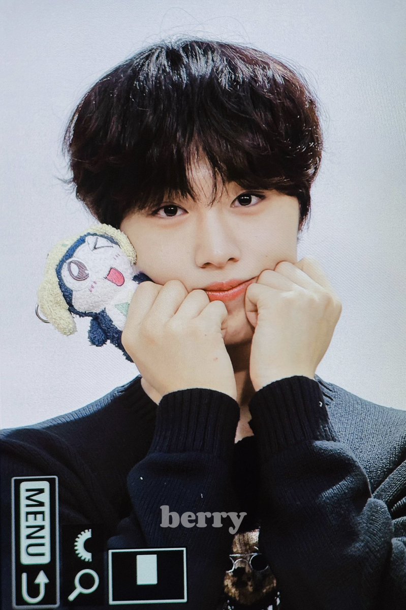 berrylikeu's tweet photo. 251228 #현석 #CIX #씨아이엑스 https://t.co/duWfnXcIf6