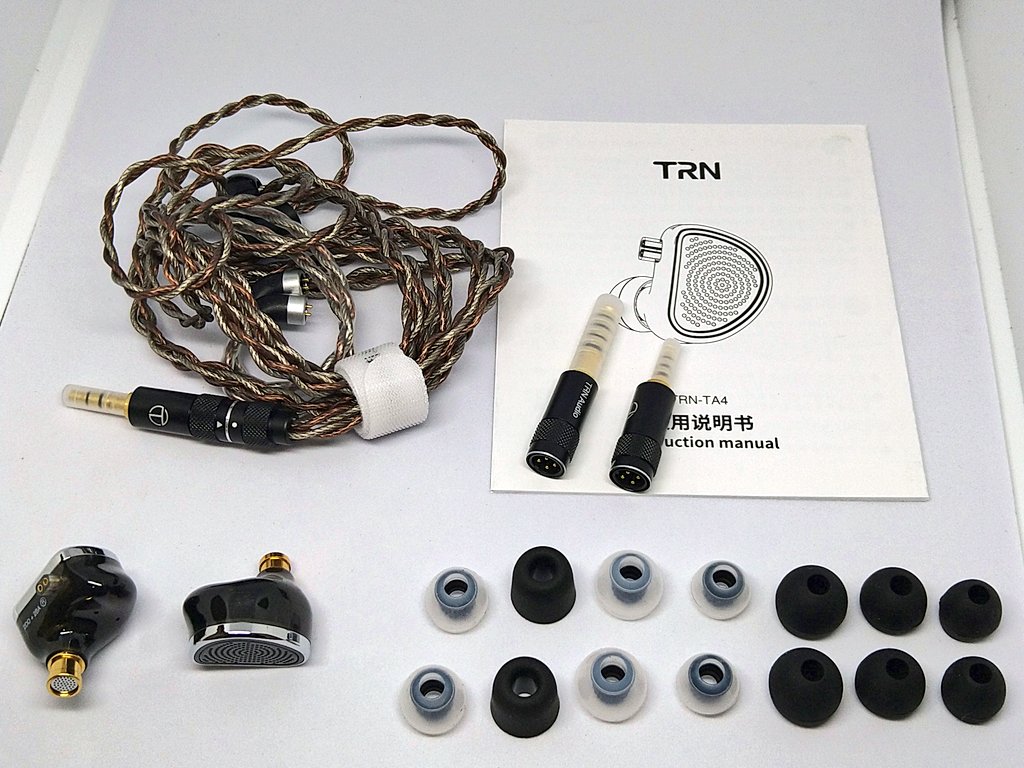 突然ですが！
TRN直営店(Amazon)様の御厚意により、年忘れイヤホンプレゼント企画を行うことになりました！

景品:TRN / TA4
当選:1名
期限:2026年1月4日
応募方法: 当アカウントフォロー・この投稿をRP

以前プレゼント企画したTA3の上位機で、シリーズフラッグシップです！
よろしくお願いします！！