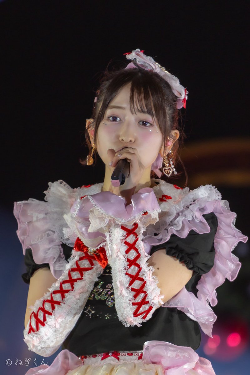 negi_blue's tweet photo. 2025.12.28（日）
「超ときめき♡宣伝部のどきどきクリスマスパーティー 2025」
Day1：ホワイトクリスマスも"夢中"にしちゃう宣言！

@ TOYOTA ARENA TOKYO

歌ってるおはるすき

#小泉遥香
#どきどきクリスマスパーティー2025
#ときクリ2025
#ねぎのフォト修行 https://t.co/M9VAy5uLYm