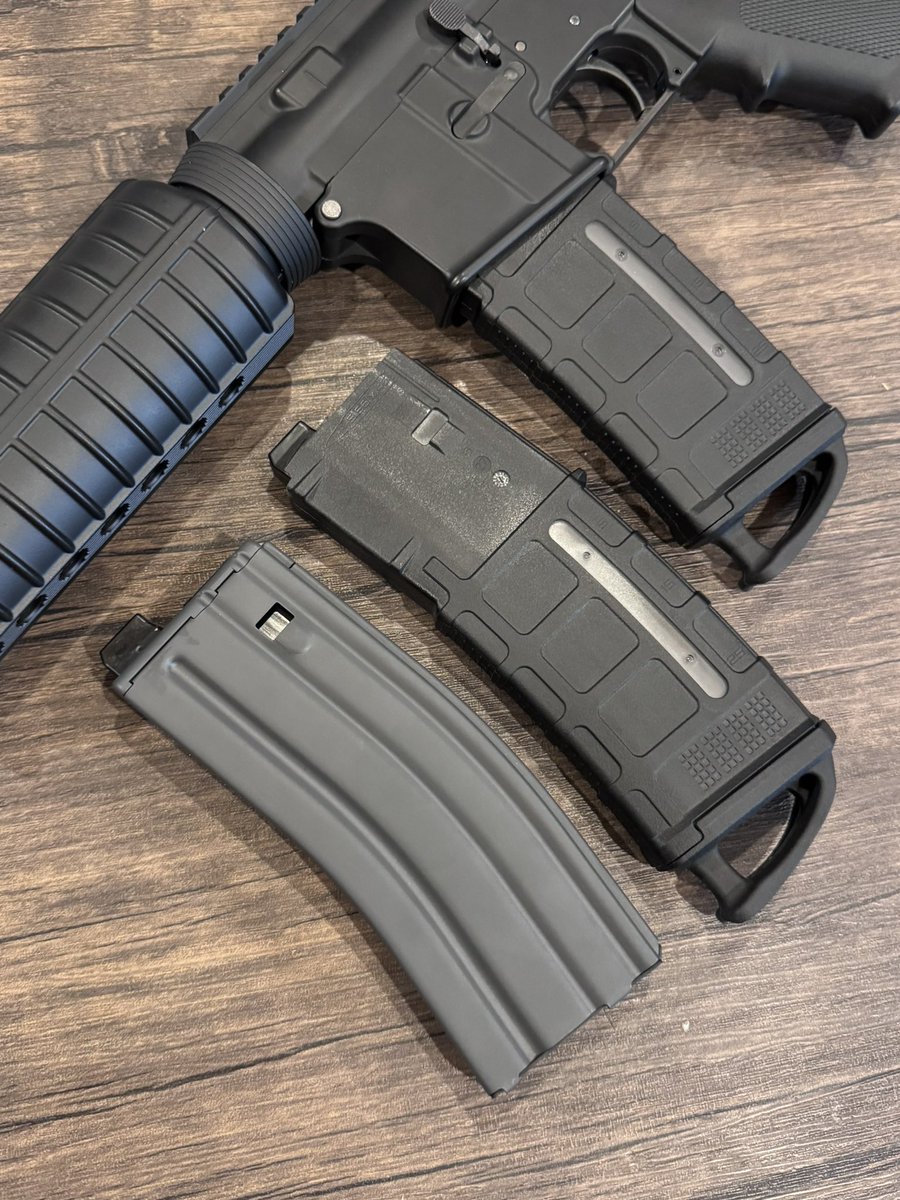 ブルーガジェット】マルイ エボルト用 PMAG実物加工マガジン ブルー