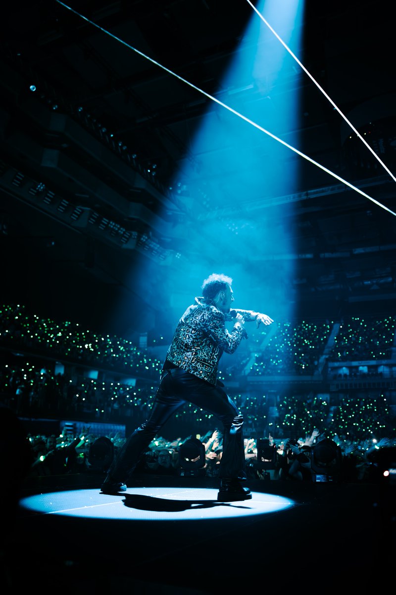 Movistar Arena España tweet media