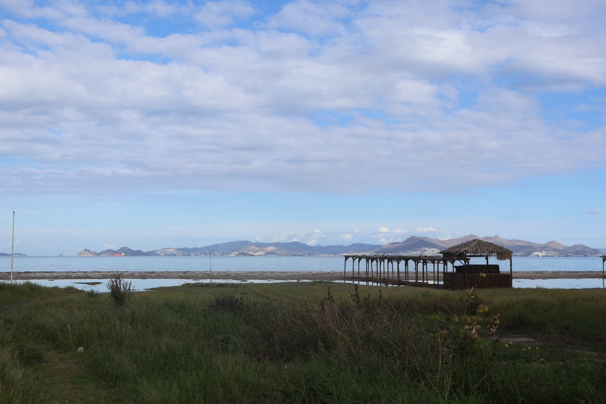 Tigaki after the rain… 🌧️✨

Fresh air, sparkling beaches, and beautiful reflections on the wet streets. Experience the serene charm of Tigaki, Kos, in 4K.

📽️ Full Walk: youtu.be/iQ8Abf_VUbE
🌐 More at: discoveringkos.com

#Tigaki #Kos #TravelGreece #AfterTheRain