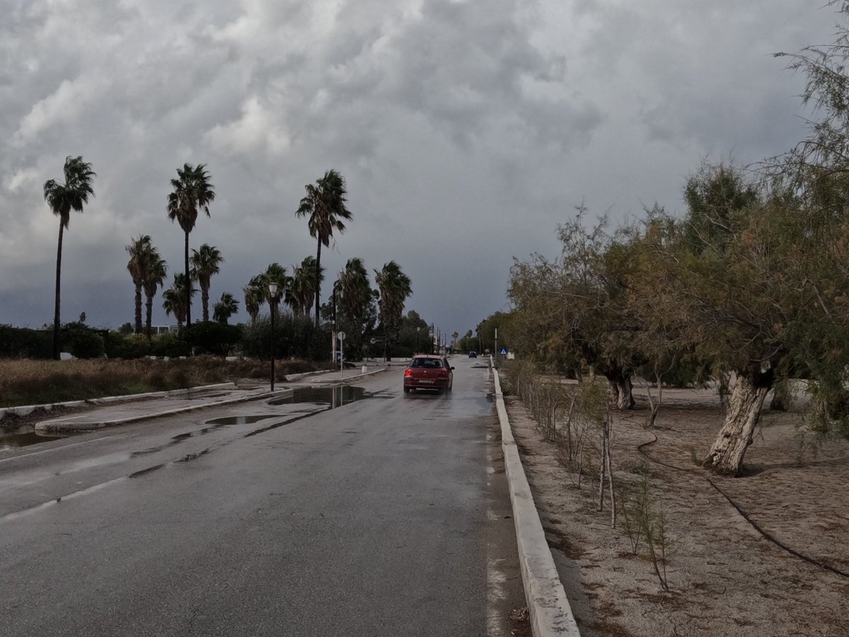 Tigaki after the rain… 🌧️✨

Fresh air, sparkling beaches, and beautiful reflections on the wet streets. Experience the serene charm of Tigaki, Kos, in 4K.

📽️ Full Walk: youtu.be/iQ8Abf_VUbE
🌐 More at: discoveringkos.com

#Tigaki #Kos #TravelGreece #AfterTheRain