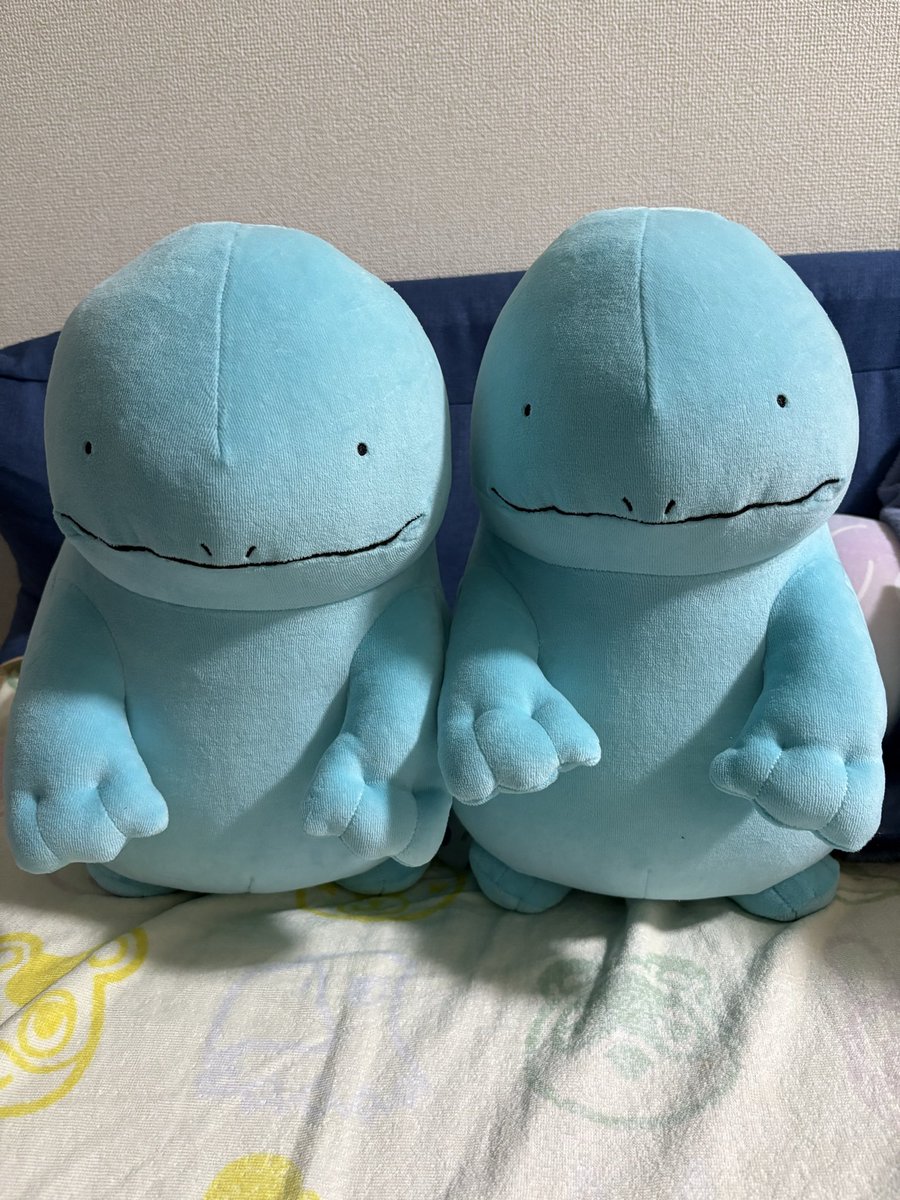 happy14hy's tweet photo. ずっと欲しかったヌオーちゃん❤️
ポケセンに彼が問い合せてくれたら、まだ在庫あるって教えてくれた😊
閉店1時間前に出発して、閉店20分前に到着🤣
4体だけ残ってて、無事にGETできた😆🫶🏻
2体お迎えさせてもらった🤭🍀
ヌオーちゃん可愛いー😘🫶🏻
帰りは定番の一蘭食べて、お腹も心も満たされて帰宅😁 https://t.co/IkIGtcbVsV